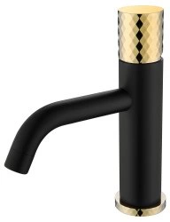 Смеситель для раковины Boheme Stick 121-BG, черный матовый