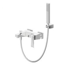 Смеситель для ванны Bravat Iceberg F676110C-B-RUS с лейкой, хром