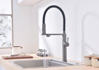 Смеситель для кухни Vincea VKF-119GM с гибким изливом, вороненая сталь